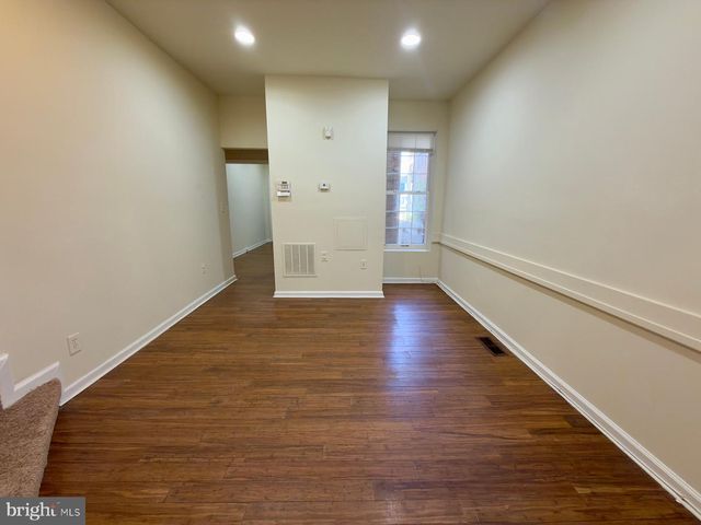 402 E 28TH ST E, Baltimore, MD 21218