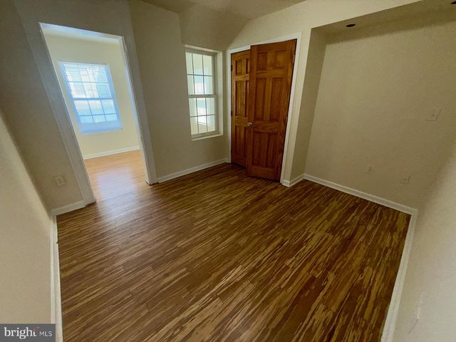 402 E 28TH ST E, Baltimore, MD 21218