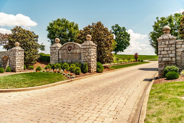 1024 Club View Dr Unit E203, Gallatin, TN 37066