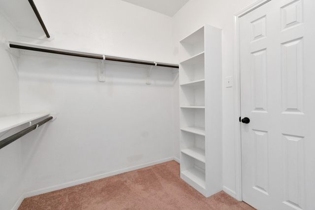 5635 Round Robin Drive, Katy, TX 77449