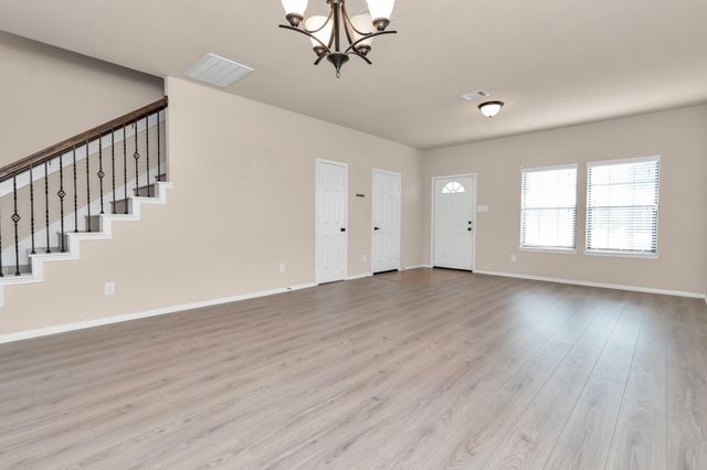 5635 Round Robin Drive, Katy, TX 77449