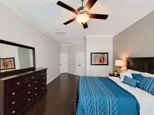 78 N Bluff Creek Circle, The Woodlands, TX 77382