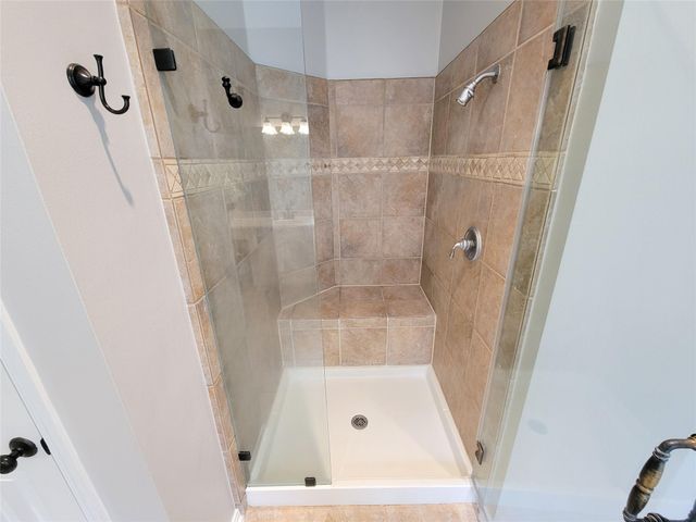 78 N Bluff Creek Circle, The Woodlands, TX 77382