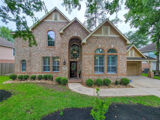 78 N Bluff Creek Circle, The Woodlands, TX 77382