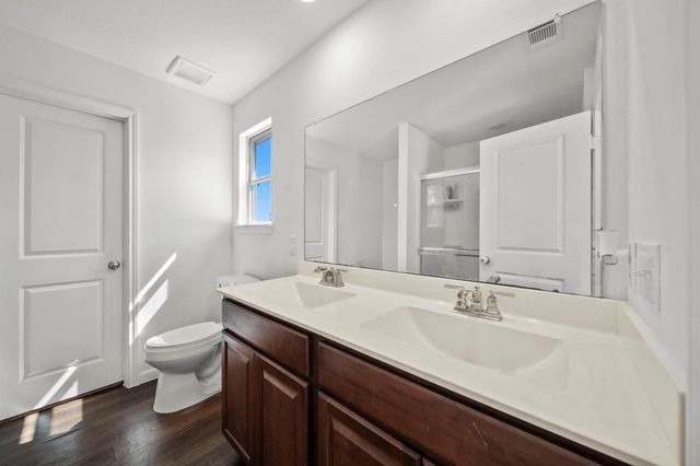 116 Chestnut Gate Drive, Conroe, TX 77378