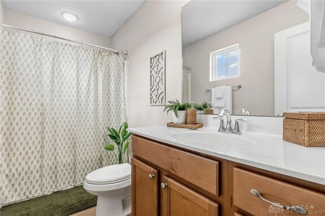 1415 Artesian Lane, Fairborn, OH 45324