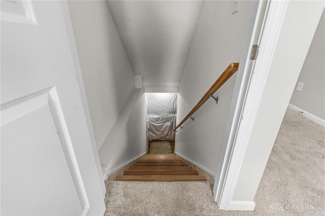 1415 Artesian Lane, Fairborn, OH 45324