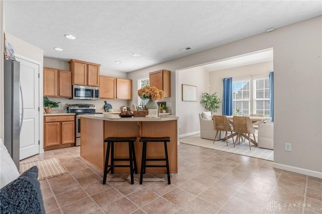 1415 Artesian Lane, Fairborn, OH 45324