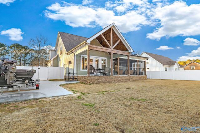 5397 Spring Creek Drive, Guntersville, AL 35976