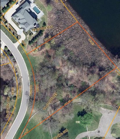 2678 Turtle Ridge Drive, Bloomfield Hills, MI 48302