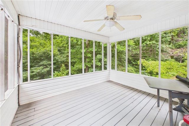 5007 Lakeridge Close, Mcdonough, GA 30253