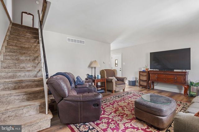 14001 FARADAY ST, Philadelphia, PA 19116