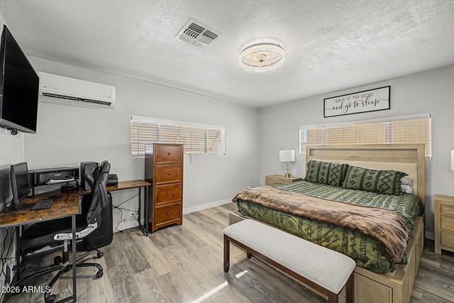 630 N 68th Avenue, Phoenix, AZ 85043