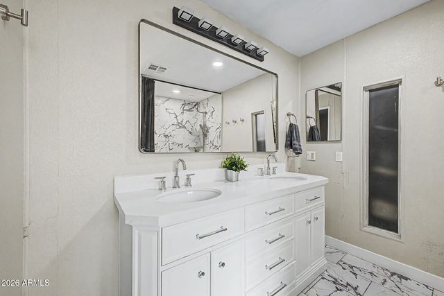 630 N 68th Avenue, Phoenix, AZ 85043