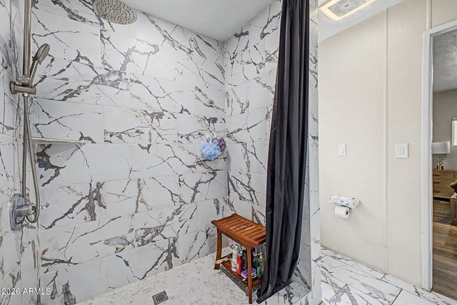 630 N 68th Avenue, Phoenix, AZ 85043