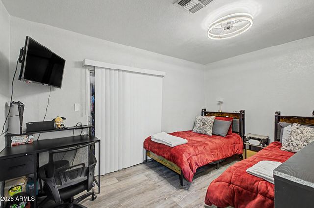 630 N 68th Avenue, Phoenix, AZ 85043