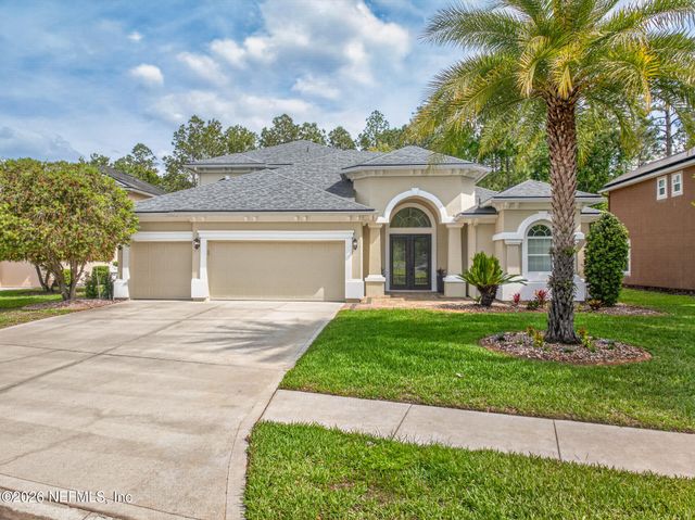 108 CHATSWORTH Drive, St. Johns, FL 32259