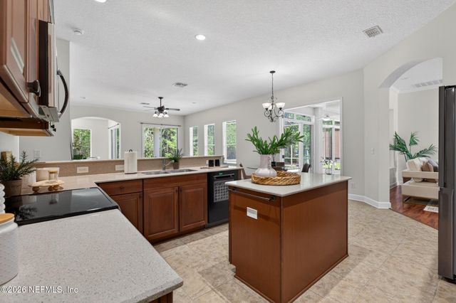 108 CHATSWORTH Drive, St. Johns, FL 32259