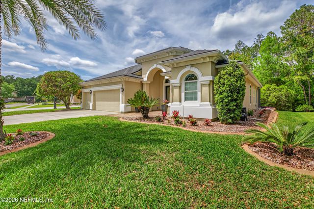 108 CHATSWORTH Drive, St. Johns, FL 32259