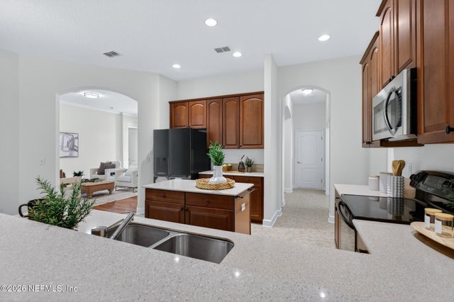 108 CHATSWORTH Drive, St. Johns, FL 32259