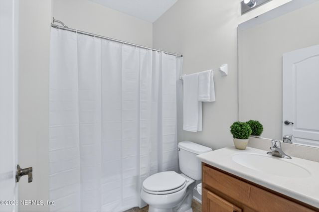 108 CHATSWORTH Drive, St. Johns, FL 32259