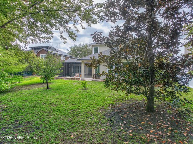 108 CHATSWORTH Drive, St. Johns, FL 32259