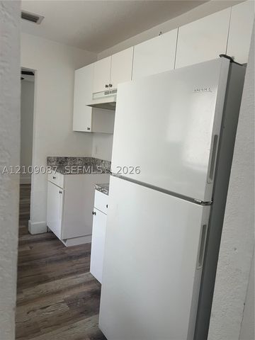 3571 NW 7th Ct, Lauderhill, FL 33311