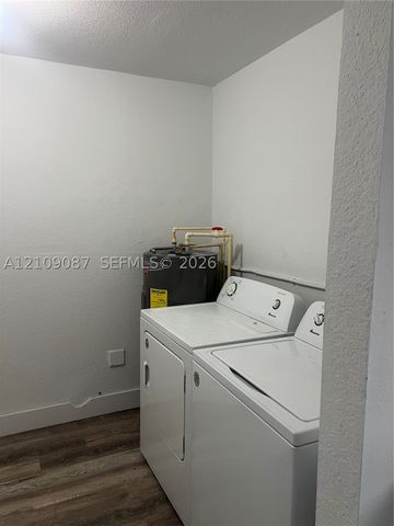 3571 NW 7th Ct, Lauderhill, FL 33311