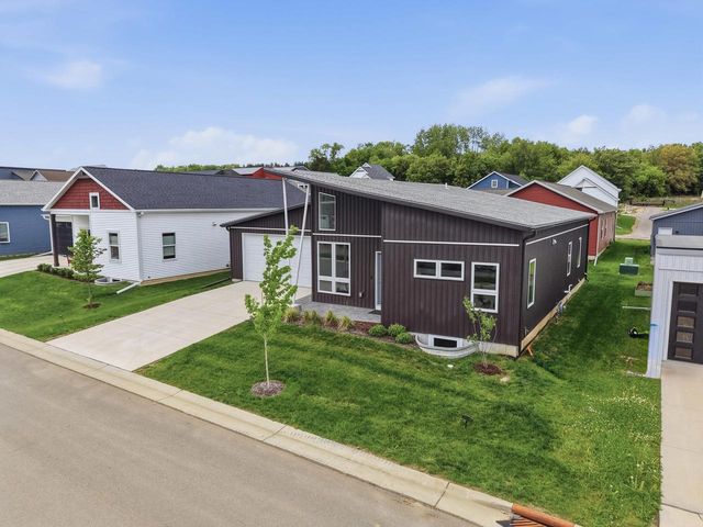 104 Boneset Avenue, Poynette, WI 53955