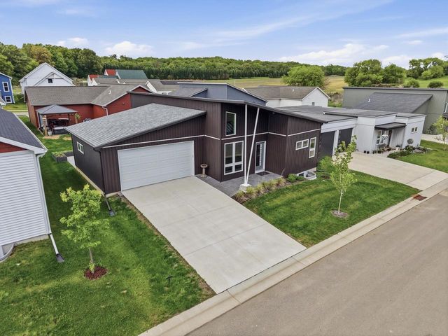 104 Boneset Avenue, Poynette, WI 53955