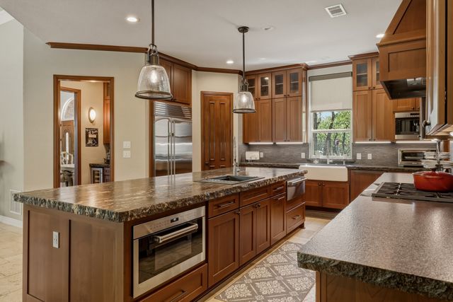 400 Porter Road, Bartonville, TX 76226