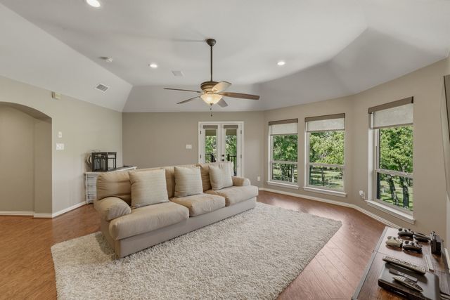 400 Porter Road, Bartonville, TX 76226