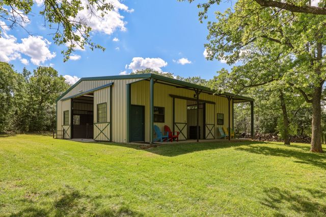 400 Porter Road, Bartonville, TX 76226