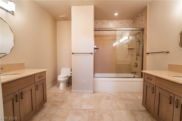 980 Vegas Valley Drive, Las Vegas, NV 89109