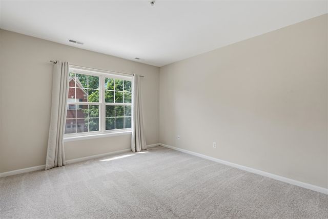 39475 Springwater Drive, Northville, MI 48168
