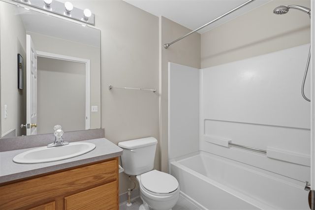 39475 Springwater Drive, Northville, MI 48168