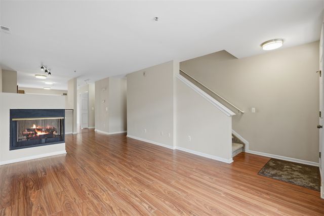 39475 Springwater Drive, Northville, MI 48168