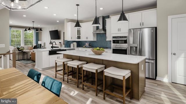 444 GERMANIA ST, Fredericksburg, VA 22401