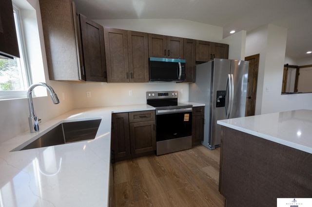 141 Bronco Circle, Utica, NE 68456