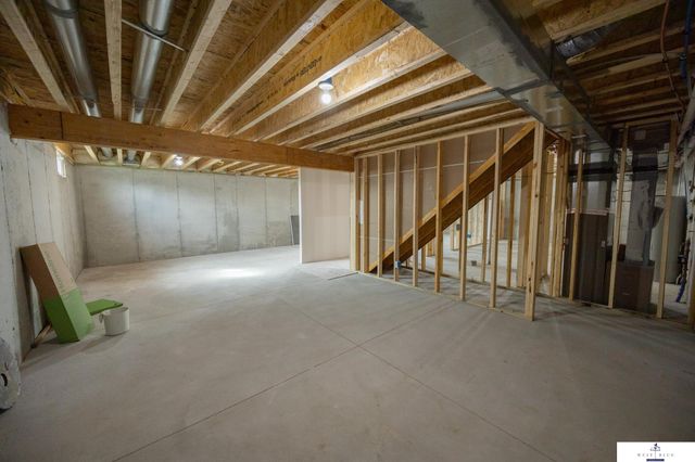 141 Bronco Circle, Utica, NE 68456