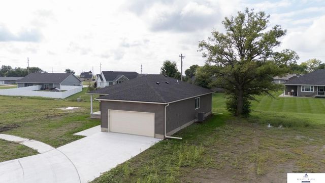 141 Bronco Circle, Utica, NE 68456