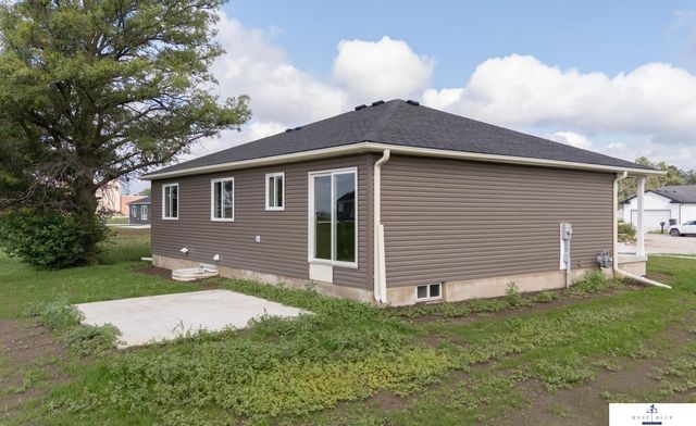 141 Bronco Circle, Utica, NE 68456