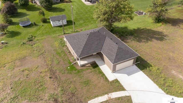 141 Bronco Circle, Utica, NE 68456