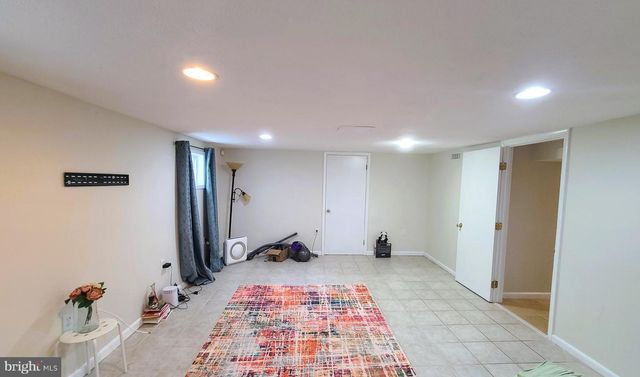 5301 POWHATAN ST, Riverdale, MD 20737