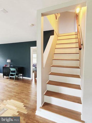 5301 POWHATAN ST, Riverdale, MD 20737
