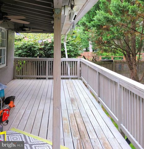 5301 POWHATAN ST, Riverdale, MD 20737