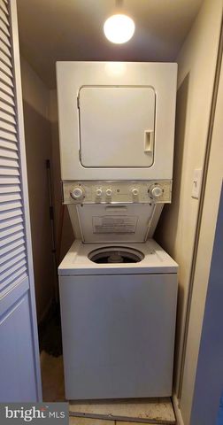 5301 POWHATAN ST, Riverdale, MD 20737