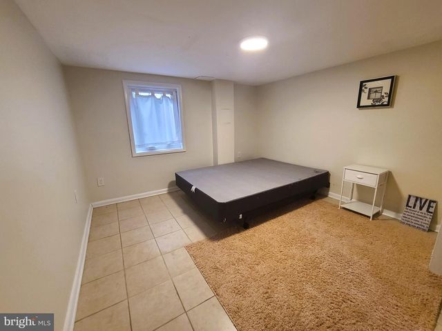 5301 POWHATAN ST, Riverdale, MD 20737