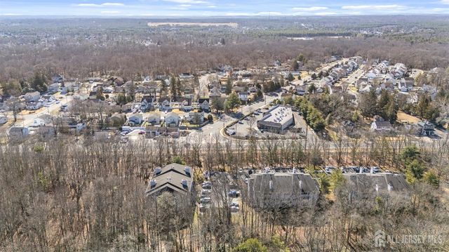 312 Raintree Court, Helmetta, NJ 08828