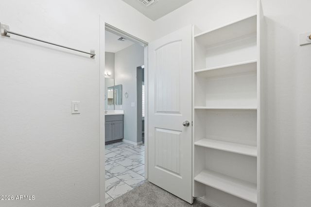 1981 N LEWIS Place, Casa Grande, AZ 85122